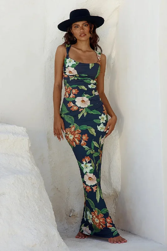 Mairo Maxi Dress - Black Floral Best maxi dresses for casual wear