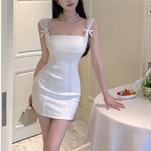 Girlary-shop detective vs suspect dress to impress Retro Slimming Small Black Dress Tight Waist Bow Strap Dress Small Slim Hip Square Collar Skirt Bold Bodycon Style