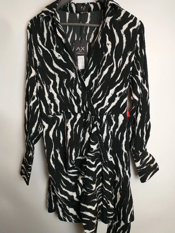 AX Paris Zebra Print Shirt Dress Size 10 **** V224 Classic Button Shirt